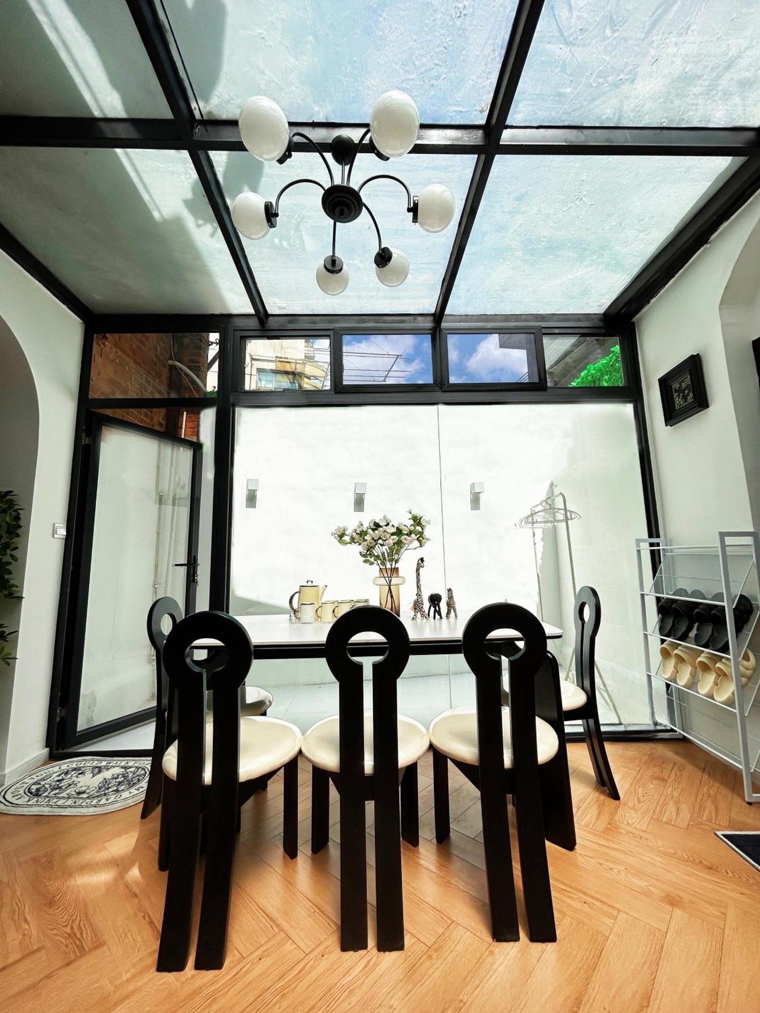 Apartment Zhilan
